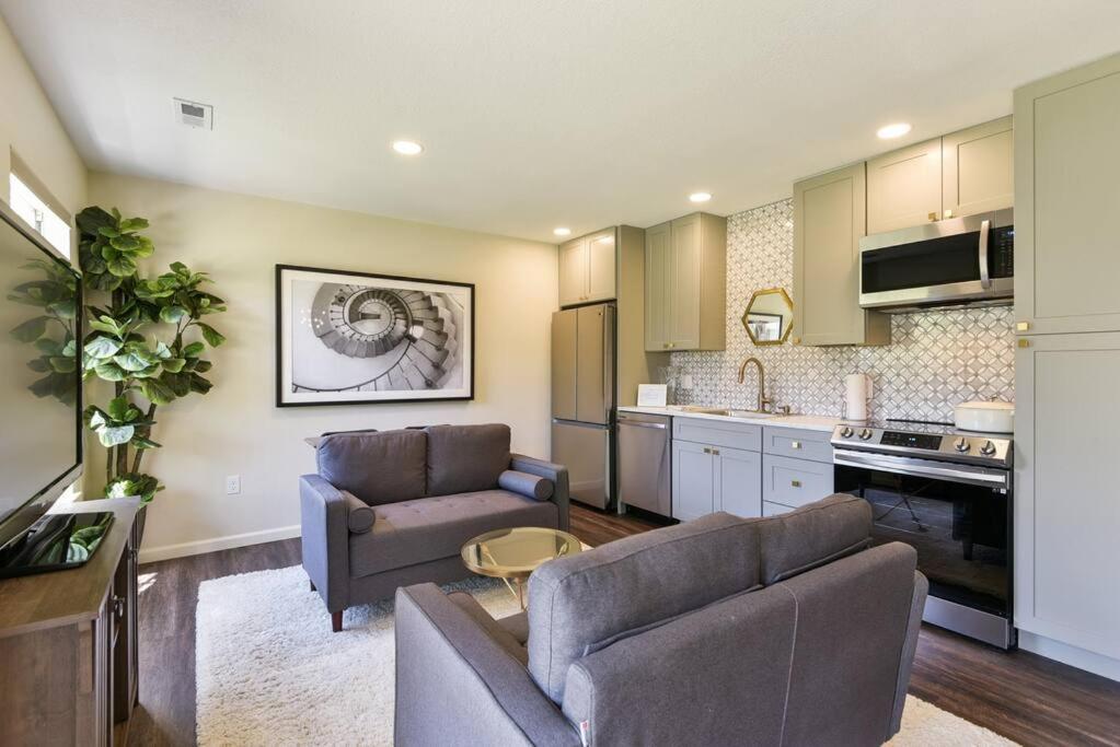 Sparkling Designer 3 Bed Suite By Taneycomo Branson Exterior photo
